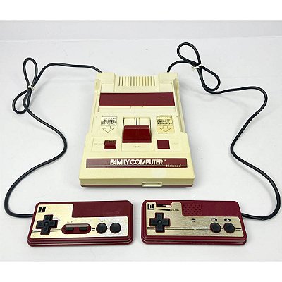 Nintendo Famicom Family Computer, Original Nintendo (Usado)
