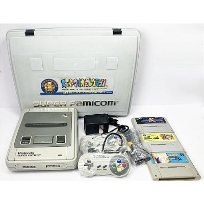 Super Famicom, Com Maleta Original, 2 Controles Originais, 3 Cartuchos Originais, Nintendo (Usado)