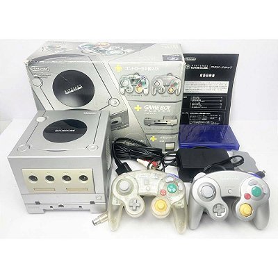 Gamecube Prata, Na Caixa, Com Game Boy Player, Disco de Boot, 2 Controles, Nintendo (Usado)