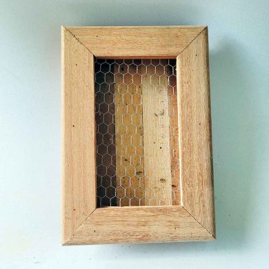 Moldura retangular de madeira para quadro vivo 30cm x 20cm