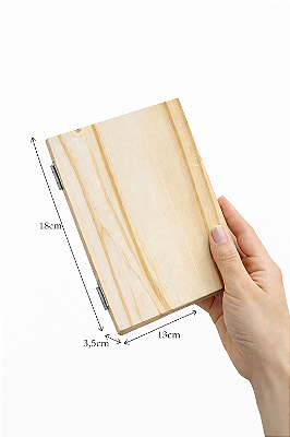 Porta Retrato Dobrável em Madeira Pinus com Espaço Personalizável