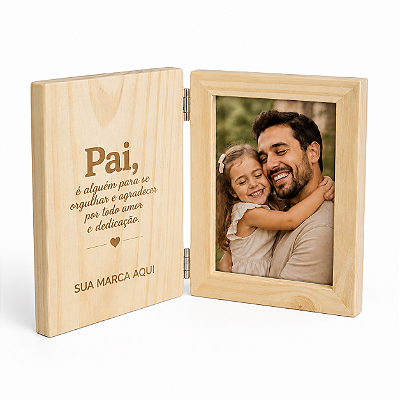 Porta Retrato Dobrável em Madeira Pinus com Espaço Personalizável