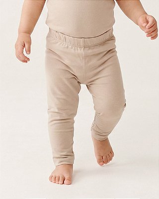 Calça básica Amendoa