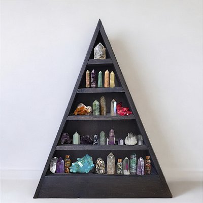 Nicho Porta-Cristais ZR16 78cm Triangular para pedras, pontas, drusas, óleo essencial