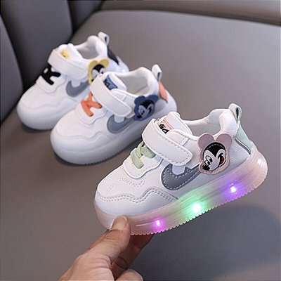 Tênis Mickey com LED