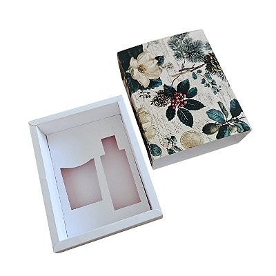 Caixa Borda para 1 mini home spray 60ml+ 1 vela 70gr - Pinhas e Peônias
