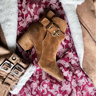 Bota Paris Camel