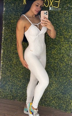 Macacão Empina Jacquard Perlê Branco - Veste M/G