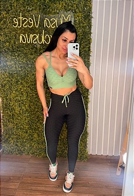 Conjunto Semi Empina Brocado Preto/Verde Militar - Tamanho único 38 a 42/44