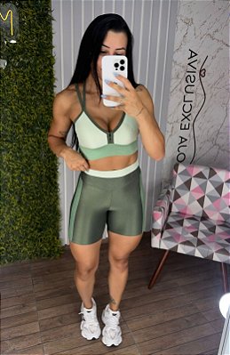 Conjunto Curto Semi Empina Glossy Verde - P/M/G