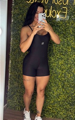 Macaquinho Tradicional Viva Fit Glossy Preto -M/G