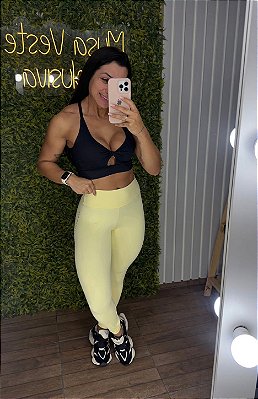 Legging Tradicional Collection Amarela -Tamanho único 38 a 42