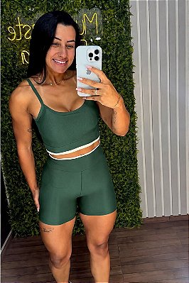 Conjunto Curto Tradicional Glossy Verde - P/M 34 a 40