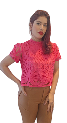 BLUSA CROPPED EM RENDA  COM MANGA
