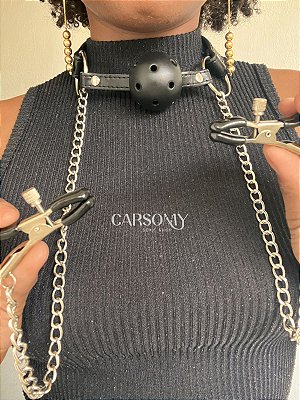 Coleira com mordaça e Grampos