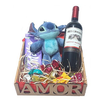 Cesta Stitch Pelúcia Com Milka, Vinho E Trufas