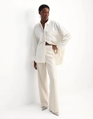 CALÇA EM MALHA ALFAIATADA