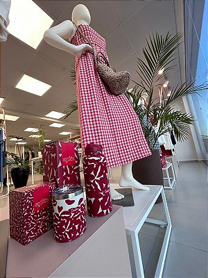 GARRAFA TERMICA ESTAMPA BEIJO 1 LITRO