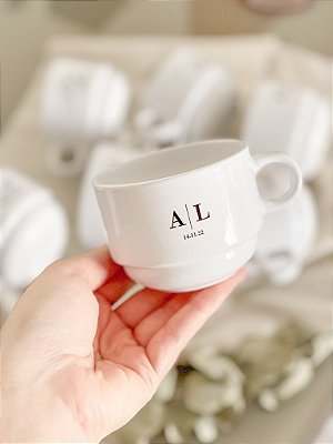 Xícara Personalizada Iniciais Noivos e Data Casamento