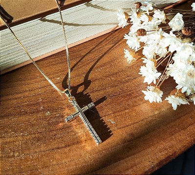 Colar Crucifixo
