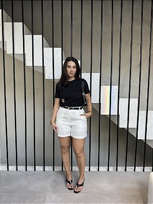 SHORTS DE LINHO BRISA