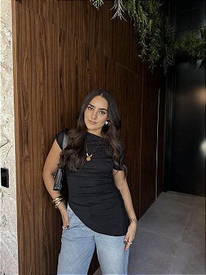 BLUSA ASSIMÉTRICA HELOÍSA