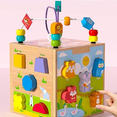 Cubo de atividades do bebê