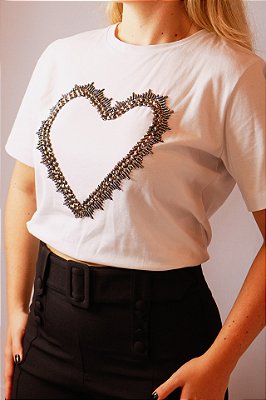 T-shirt Bordado Coração