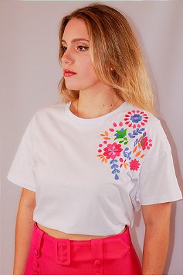 T-shirt Bordado Flores