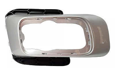 Moldura farol milha direito Citroen Aircross até 2015 original  psa 745340