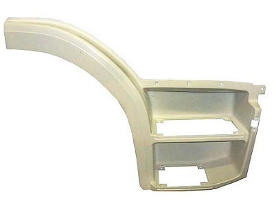 Estribo Dianteiro da Cabine Lado Direito para Mercedes ATEGO - 9586600501