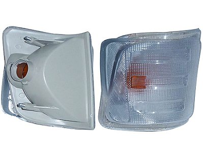Lanterna Seta Pisca Cristal Lado Esquerdo com Cupu para Mercedes 1418R/1420/1718A/1720 6X2/1720A/K/1723/1 - 6938207421