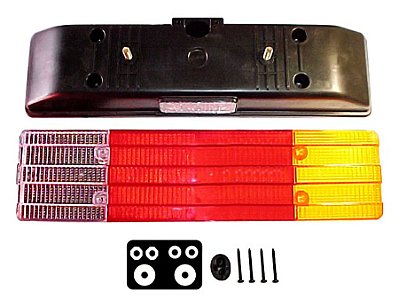 Lanterna Traseira Esquerda com Vigia para Mercedes HPN-96 em Diante 1114/1614/1618/1620 - 6885449003