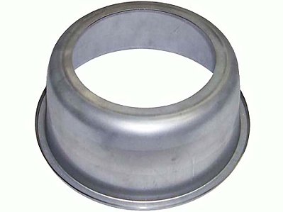 Defletor para Cubo do Eixo Traseiro com Calota de Graxa Volks 7.90S/7110/8120/8140/8150/8150E - TO6501222