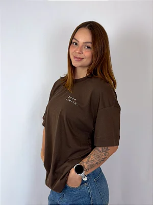 Camiseta Oversized Marrom Love Collection