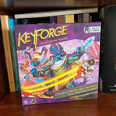 Jogo: Keyforge: Colisão entre mundos, de Richard Garfield - Usado