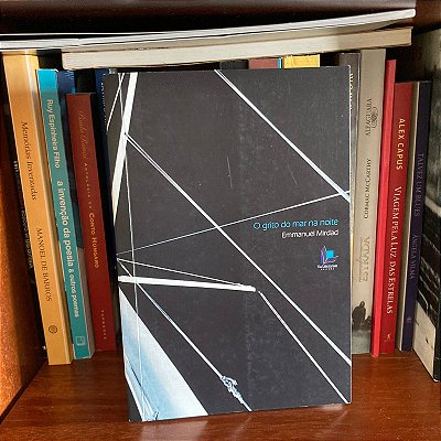 Livro: O grito do mar na noite, de Emmanuel Mirdad - Novo