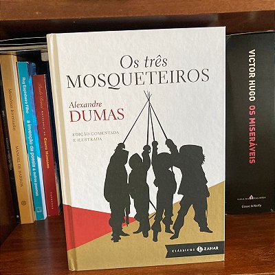 Livro: Os três mosqueteiros, de Alexandre Dumas - Novo