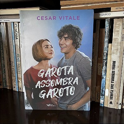 Livro: Garota assombra garoto, de Cesar Vitale - Novo
