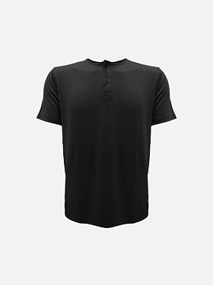 Camiseta JUST GO Henley Preto