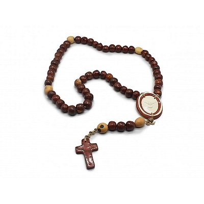 Terço vermelho terra