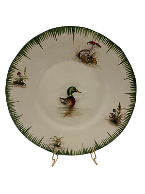 PRATO RASO AMASSADO PINCELADO VERDE E DESENHO DE PATO