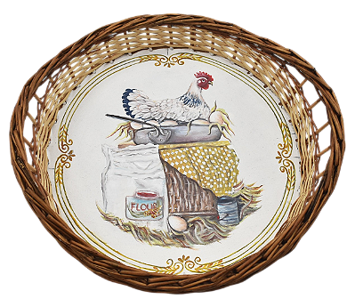 Cesta de vime M com galinha no pano amarelo