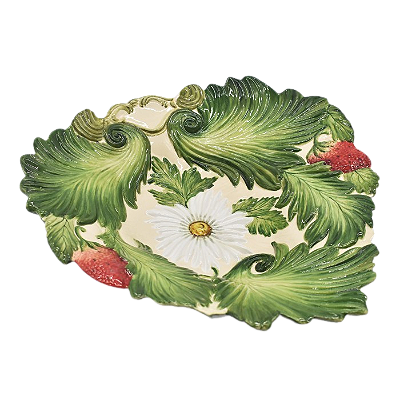 TRAVESSA COM RELEVO DE FOLHAS E MORANGOS E FLOR BRANCA