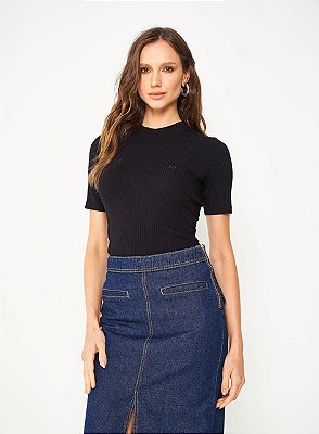 BLUSA COLCCI CANELADA PRETA