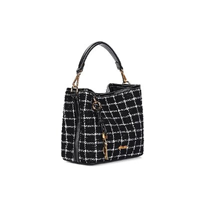 BOLSA SANTA LOLLA BUCKET TRAMADO LISTRADA PRETA ALÇA DUPLA