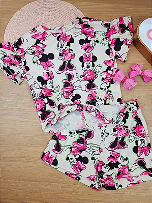 Conjunto Off White da Minnie Mouse Disney Animê