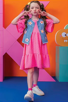 Vestido em Air Flow Dots e Colete em Jeans Arkansas Kukiê