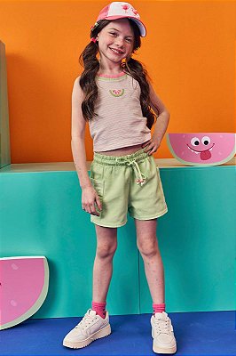 Conjunto de Blusa Cropped em Cotton Listrado e Shorts em Sarja Kukiê