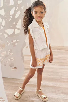 Trio de Blusa Boxy em Ribana com Colete e Shorts em Sarja Onix com Elastano Infanti